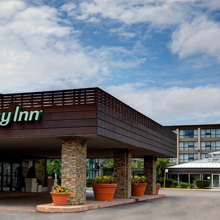 Holiday Inn Toronto Airport East By Ihg Екстериор снимка