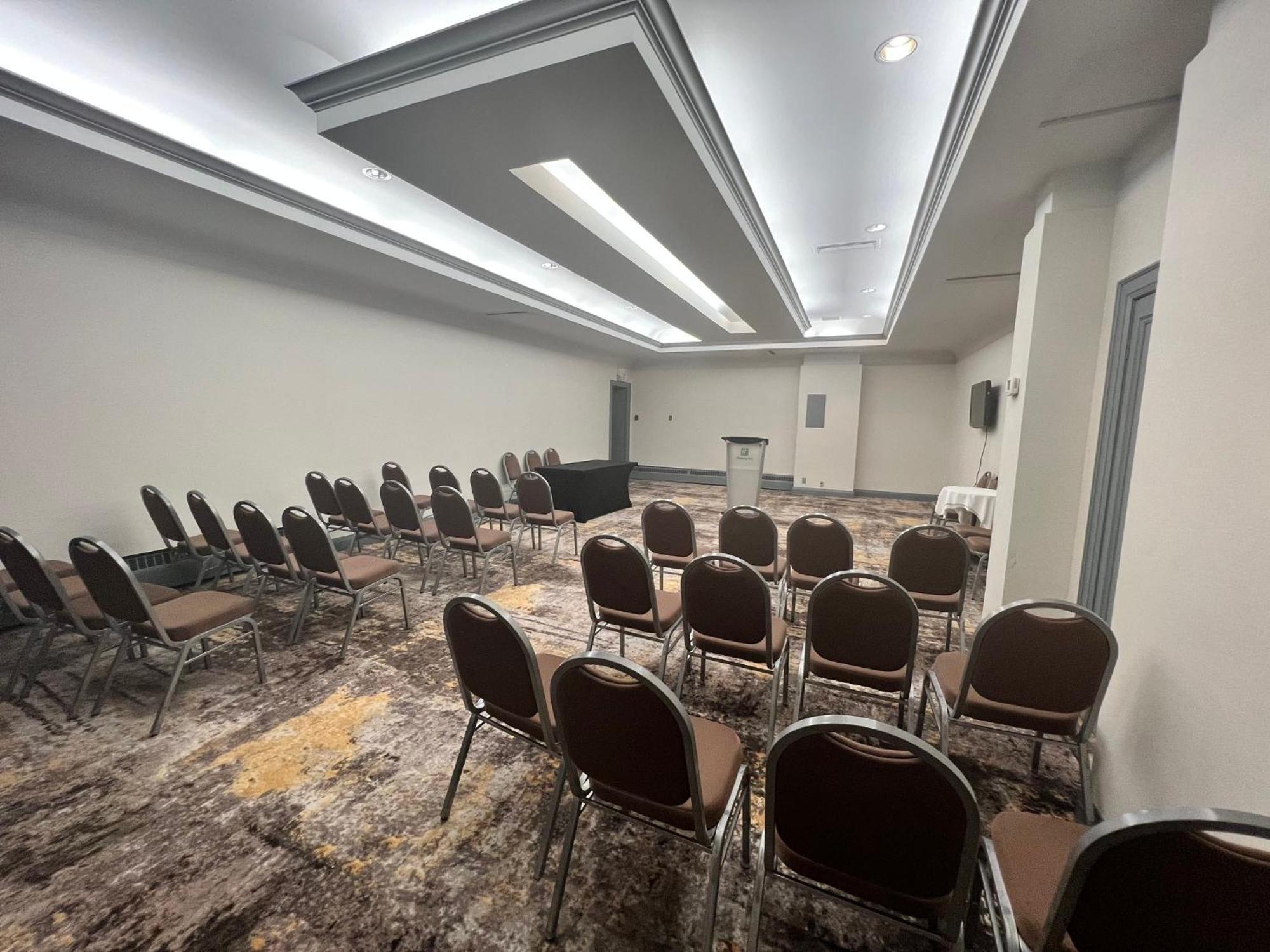 Holiday Inn Toronto Airport East By Ihg Екстериор снимка