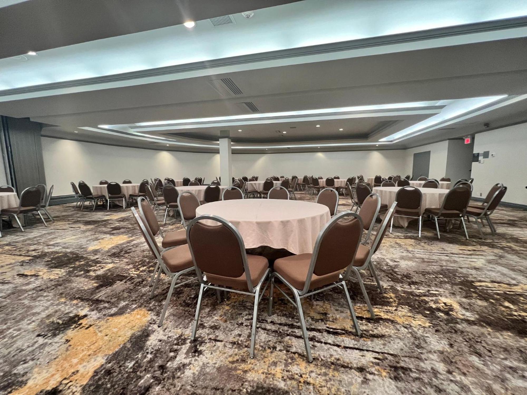 Holiday Inn Toronto Airport East By Ihg Екстериор снимка