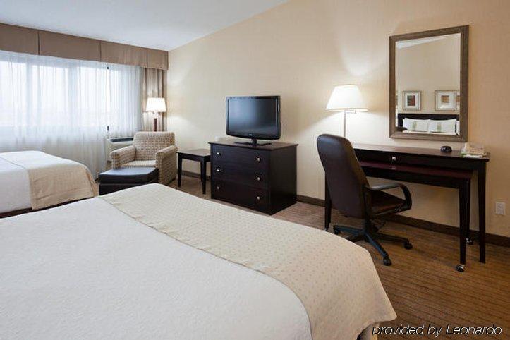 Holiday Inn Toronto Airport East By Ihg Стая снимка