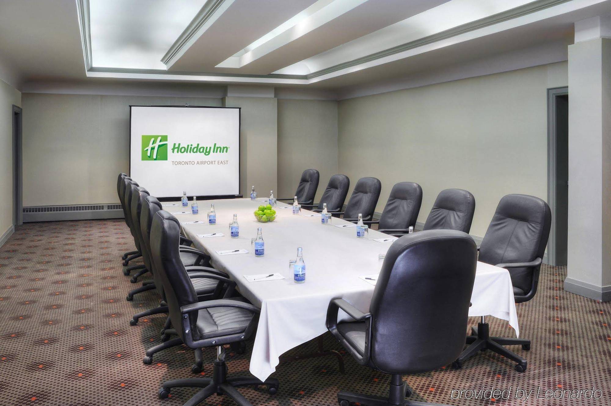 Holiday Inn Toronto Airport East By Ihg Екстериор снимка
